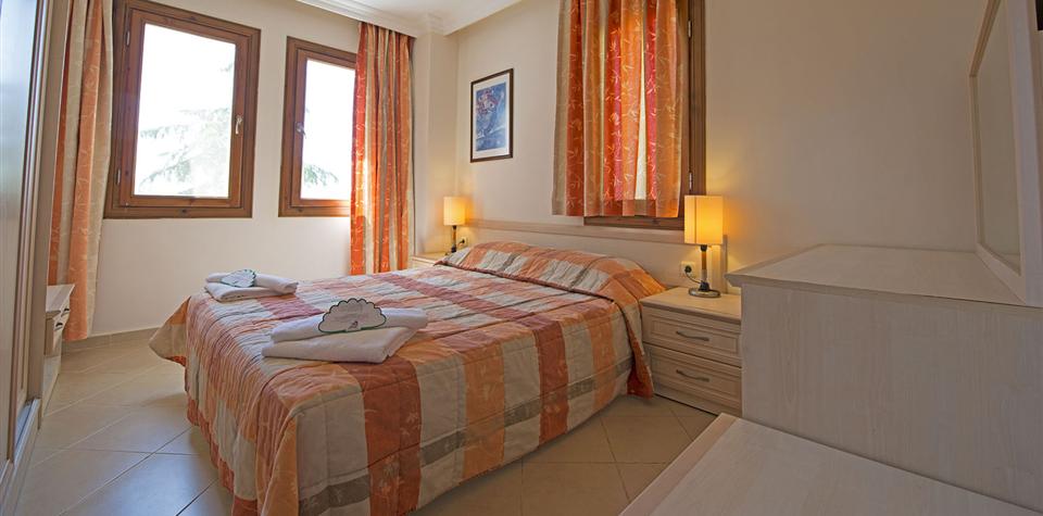 PERDIKIA HILL FAMILY RESORT & SPA