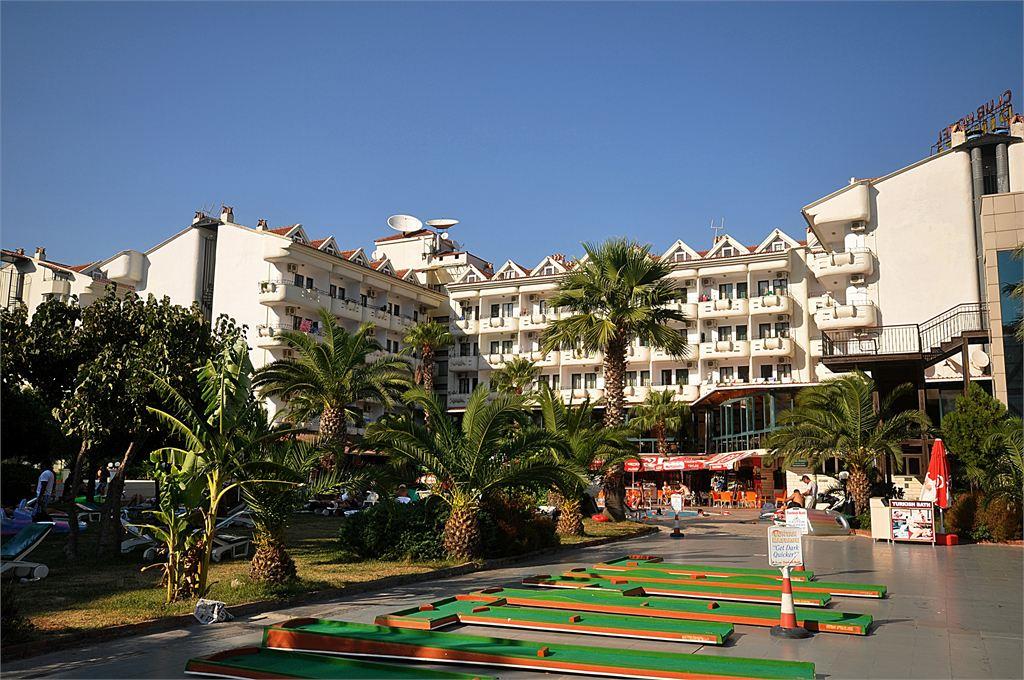 PINETA CLUB