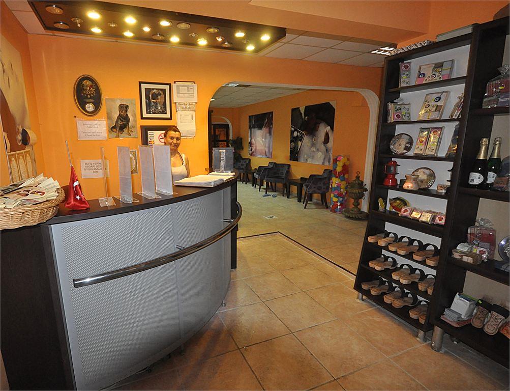 PINETA CLUB