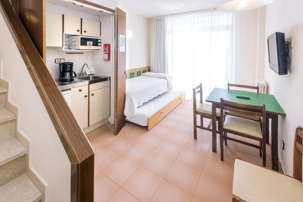 PONIENT MARINADA BY PORTAVENTURA WORLD