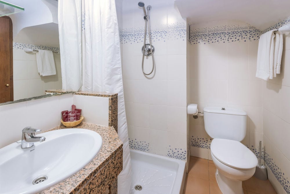 PONIENT MARINADA BY PORTAVENTURA WORLD