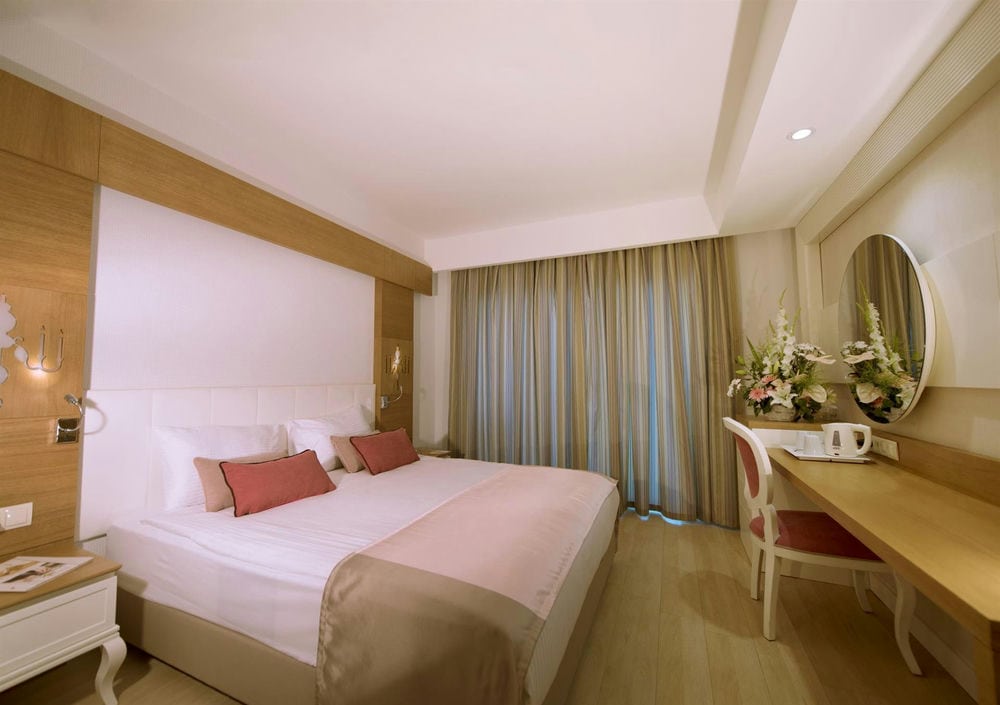 PORT NATURE LUXURY RESORT