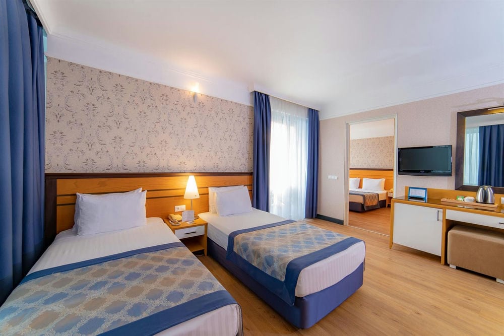 PORTO BELLO HOTEL RESORT & SPA