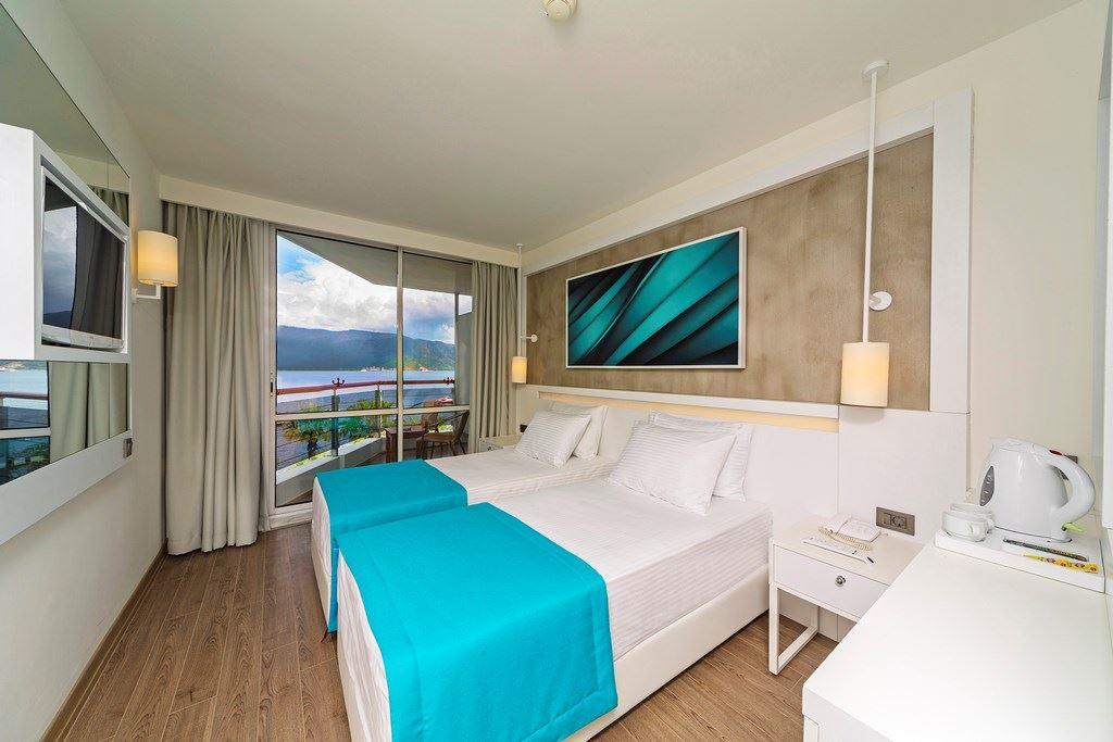POSEIDON HOTEL