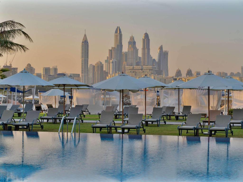 RIXOS THE PALM DUBAI HOTEL AND SUITES