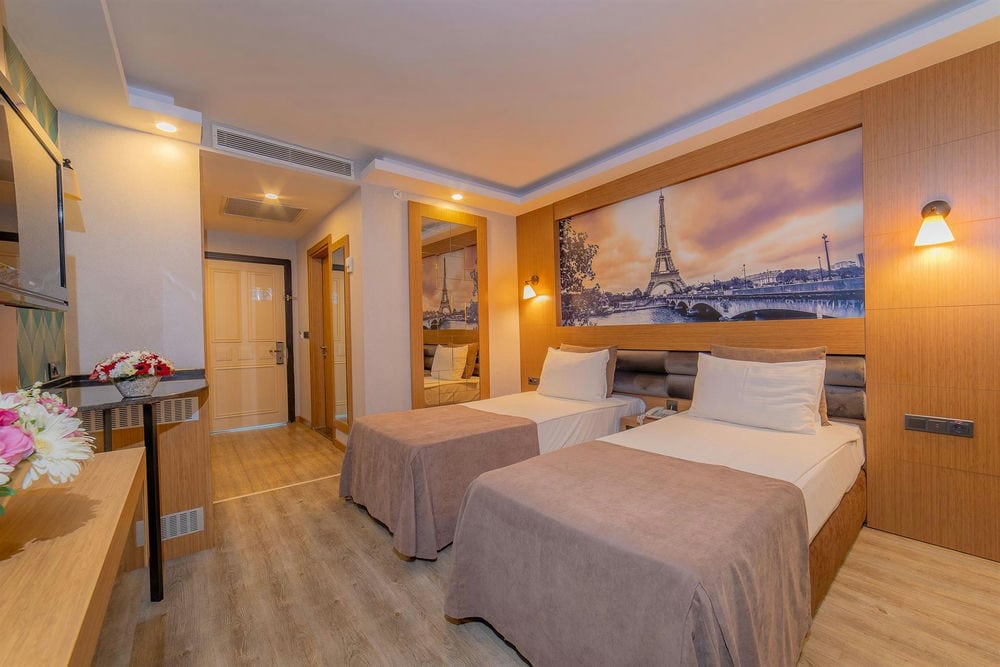 SEALIFE FAMILY RESORT HOTEL