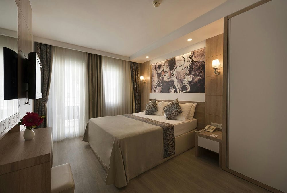 SEALIFE FAMILY RESORT HOTEL