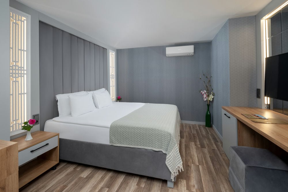 SIAM ELEGANCE HOTELS