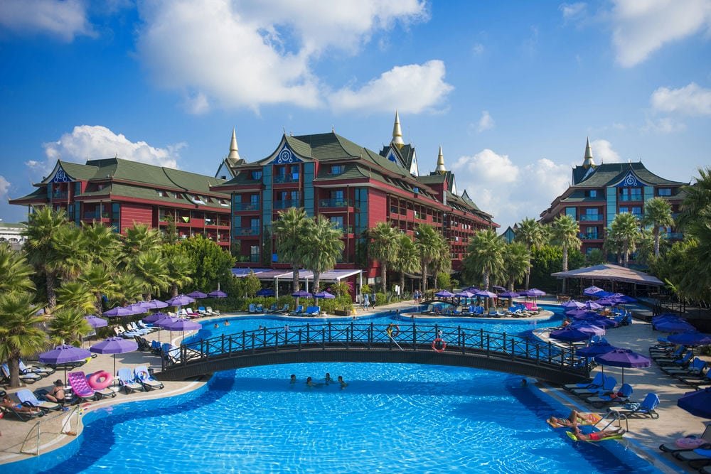 SIAM ELEGANCE HOTELS