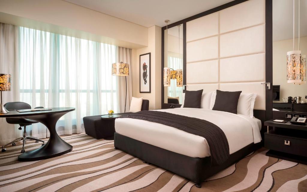 SOFITEL ABU DHABI CORNICHE