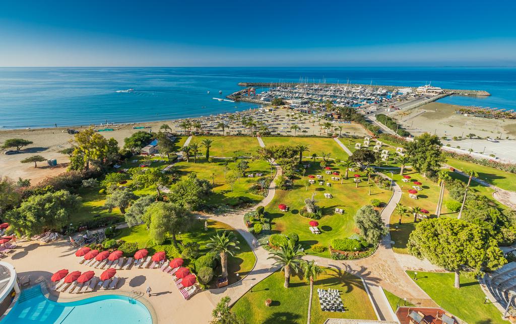 ST.RAPHAEL