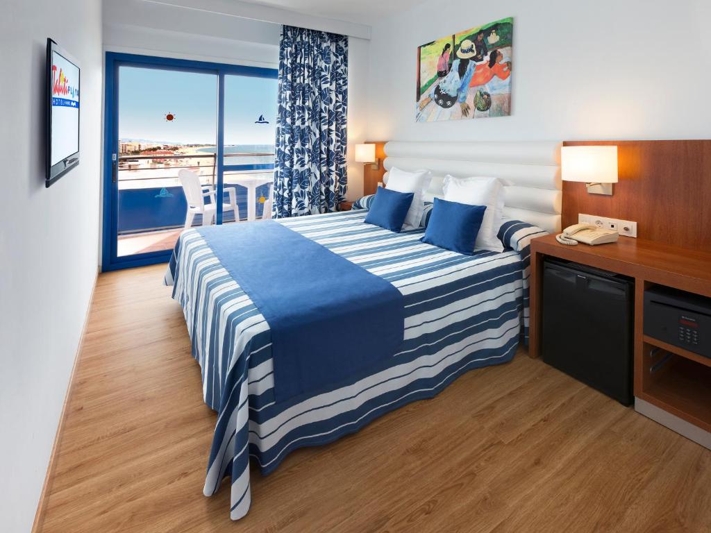TAHITI PLAYA HOTEL & SUITES