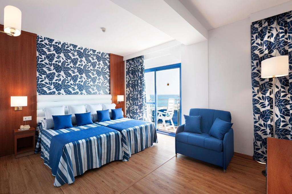 TAHITI PLAYA HOTEL & SUITES