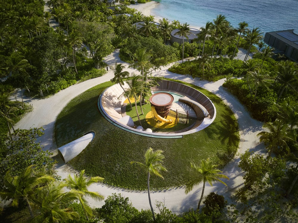 THE RITZ CARLTON MALDIVES, FARI ISLANDS 