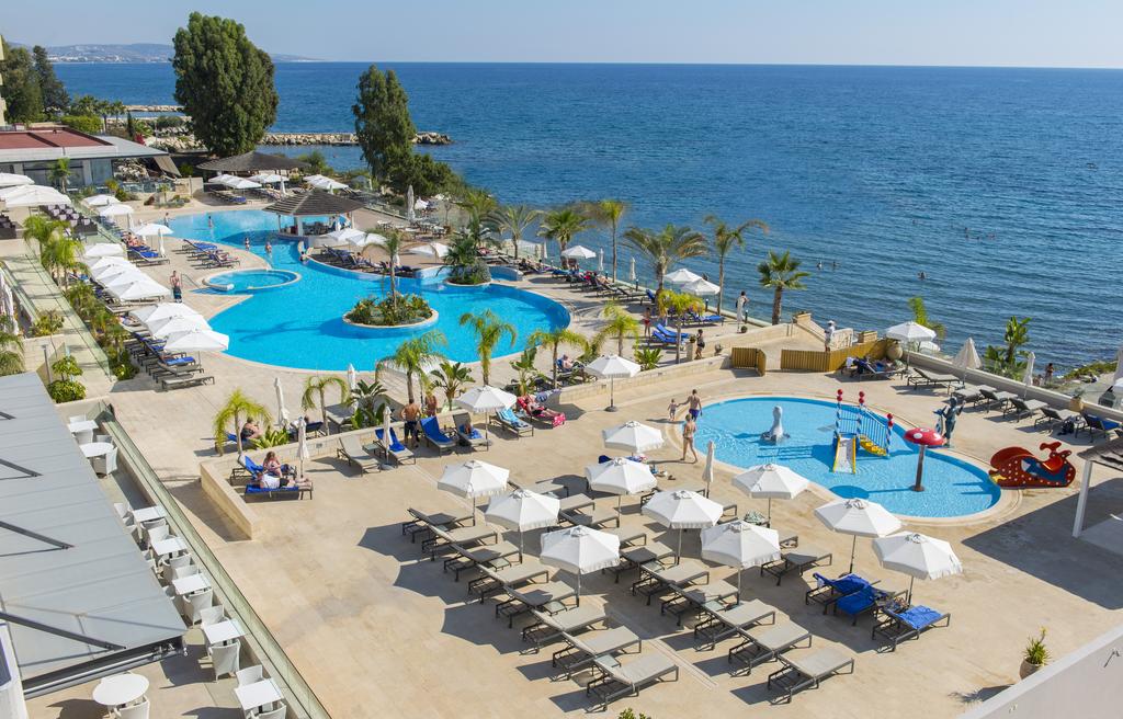 THE ROYAL APOLLONIA