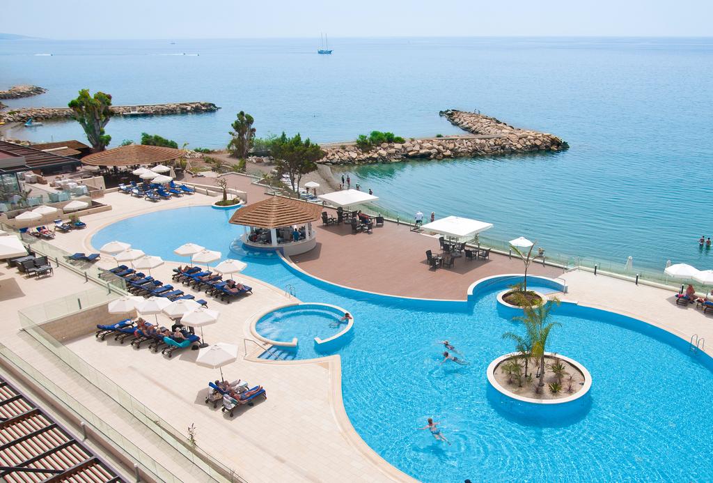 THE ROYAL APOLLONIA