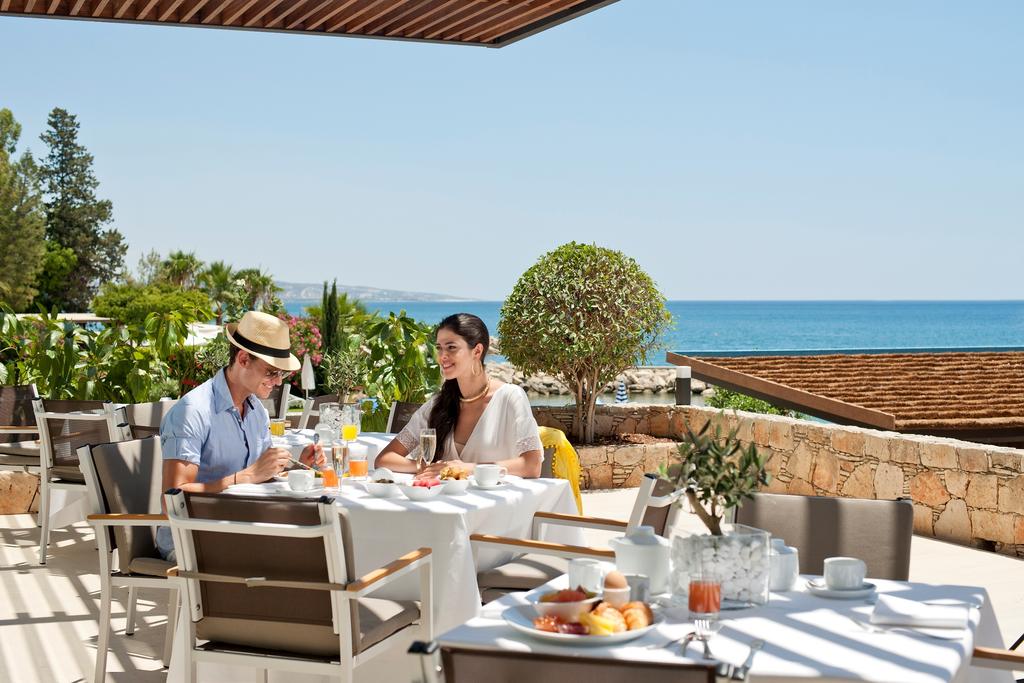 THE ROYAL APOLLONIA