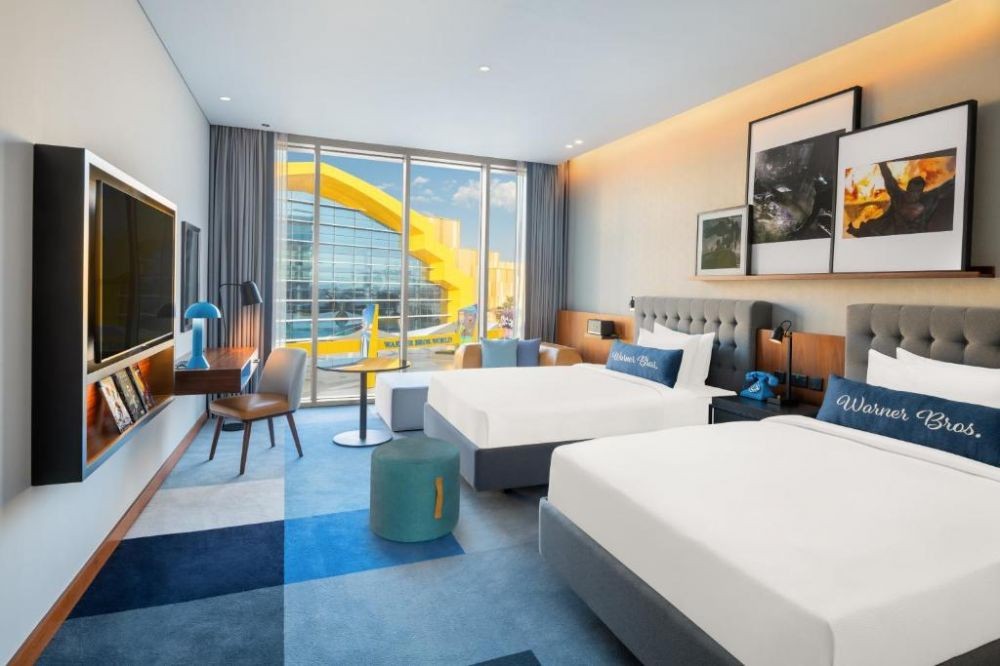 THE WB ABU DHABI, CURIO COLLECTION BY HILTON
