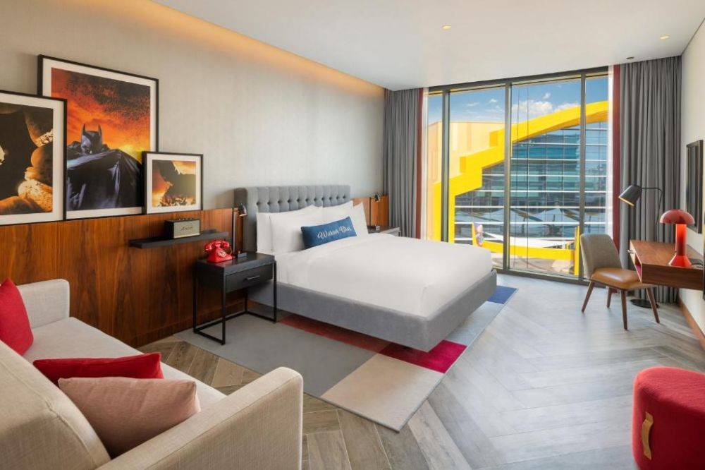 THE WB ABU DHABI, CURIO COLLECTION BY HILTON