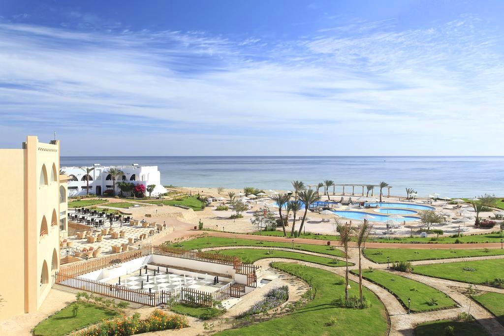 THREE CORNERS EQUINOX BEACH RESORT