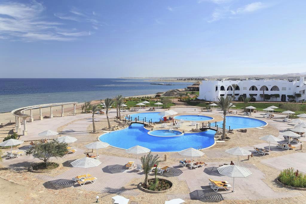 THREE CORNERS EQUINOX BEACH RESORT