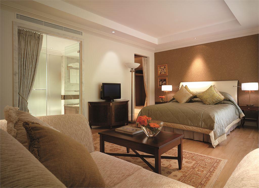 TITANIC MARDAN PALACE 