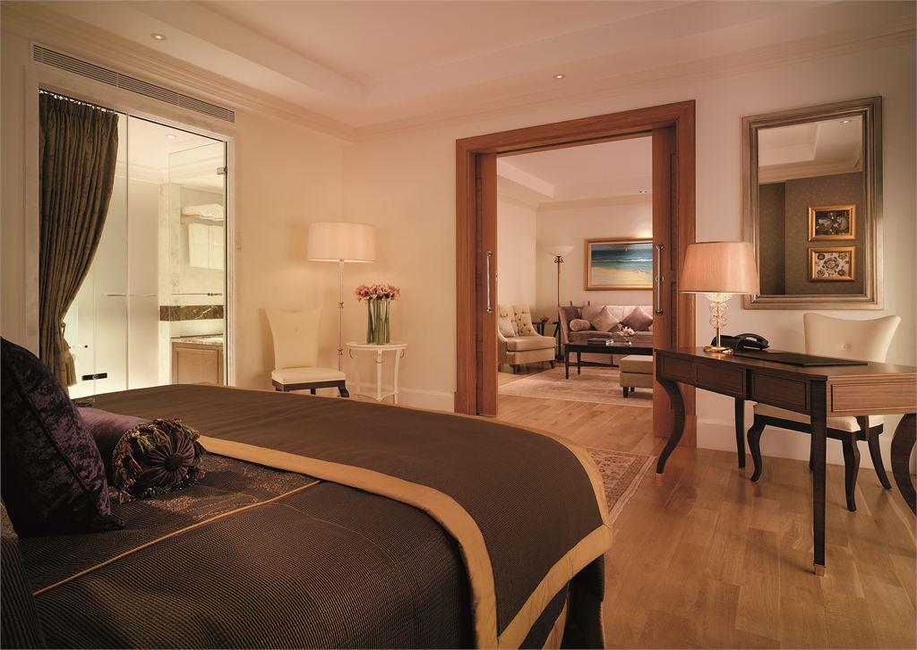 TITANIC MARDAN PALACE 