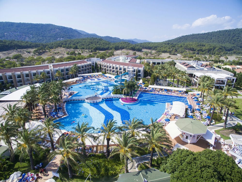 TUI BLUE TROPICAL