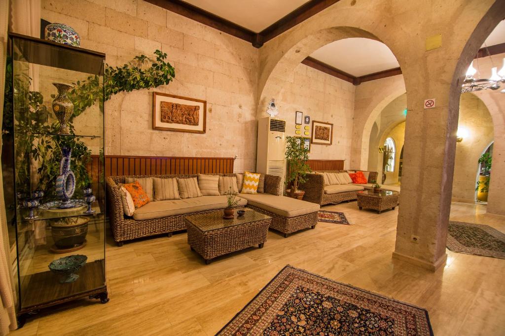 UCHISAR KAYA HOTEL