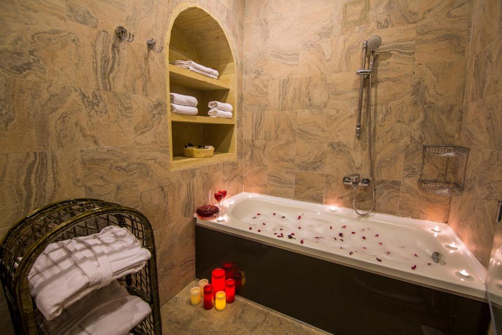 UCHISAR KAYA HOTEL