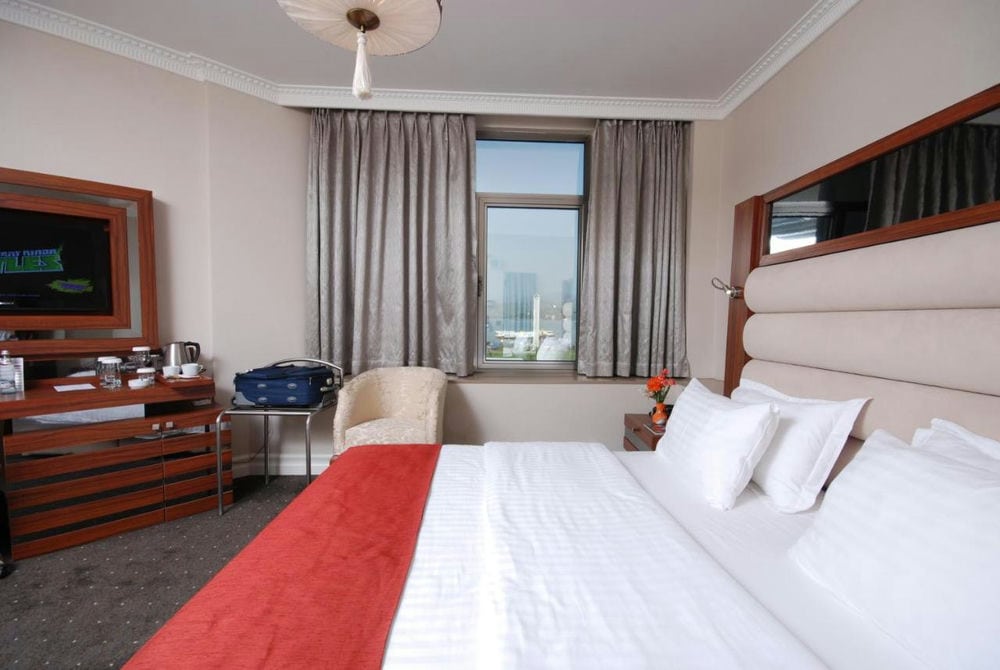 WORLD PALACE BATUMI