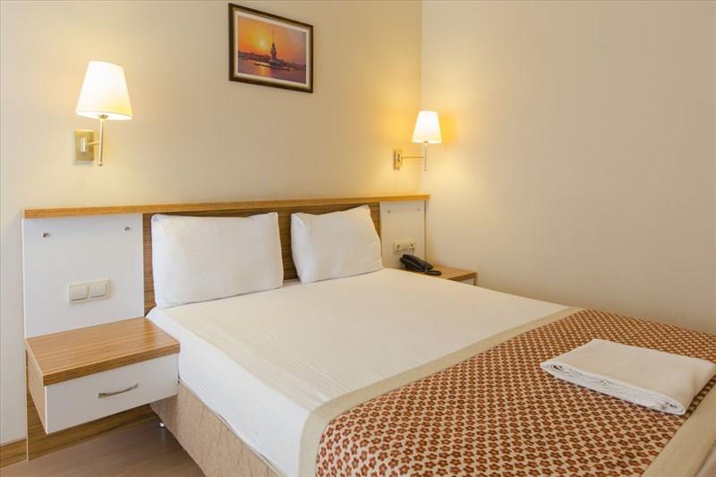 AES CLUB HOTEL