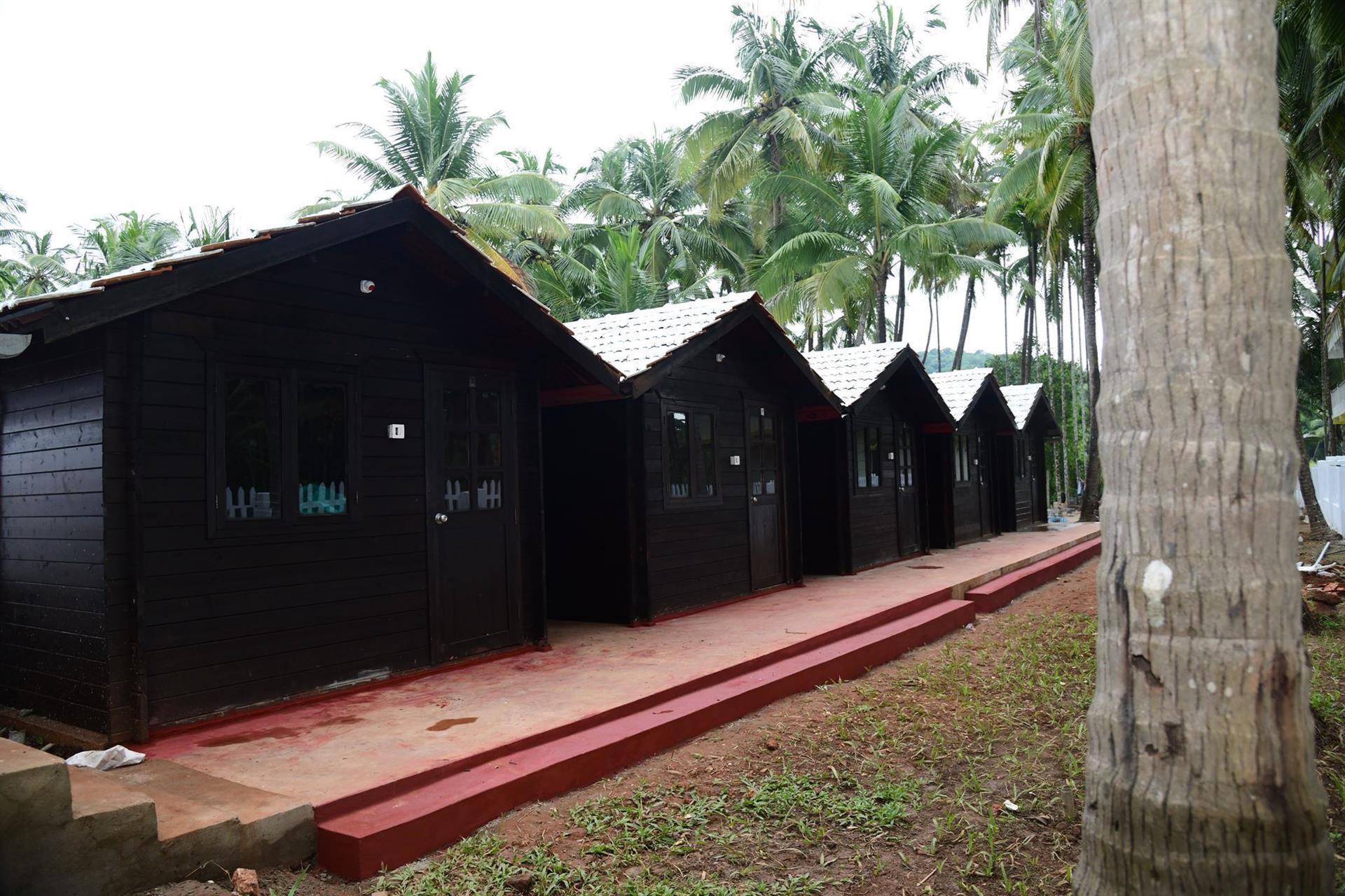 ARAMBOL PARADISE VILLAGE RESORT