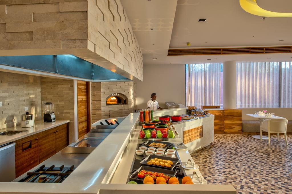 AZAYA BEACH RESORT