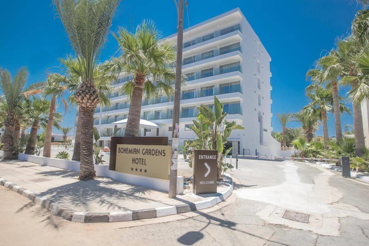 BOHEMIAN GARDENS HOTEL