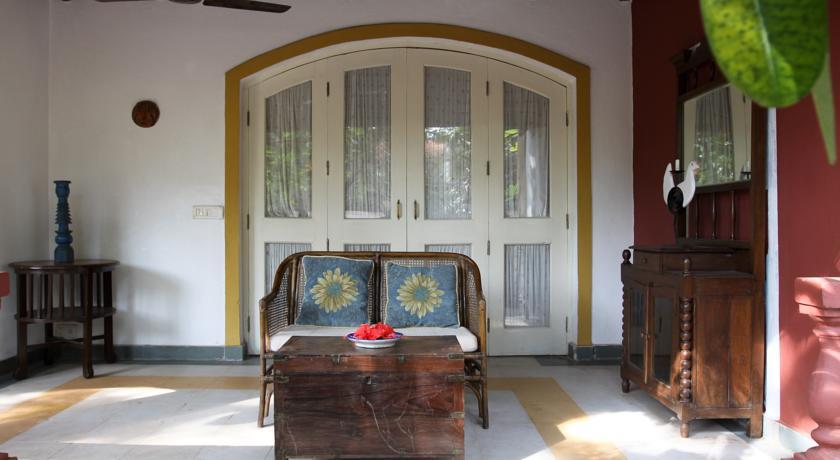 CASA ANJUNA