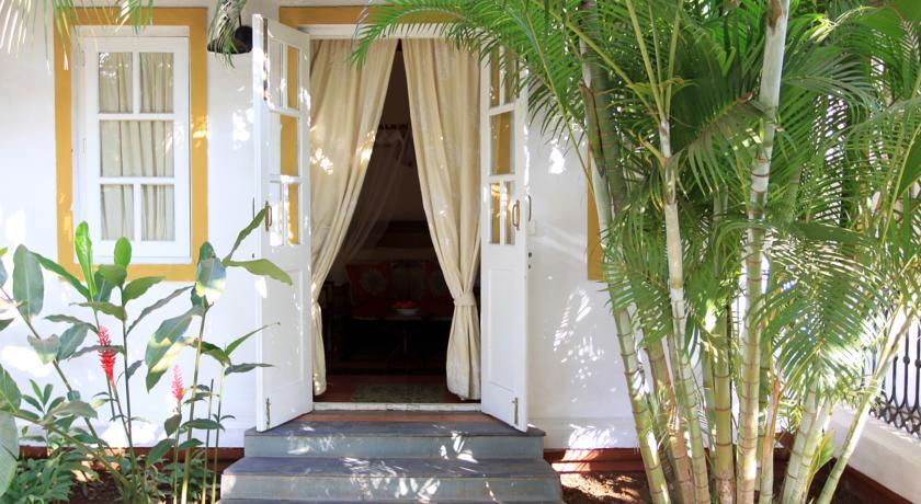 CASA ANJUNA