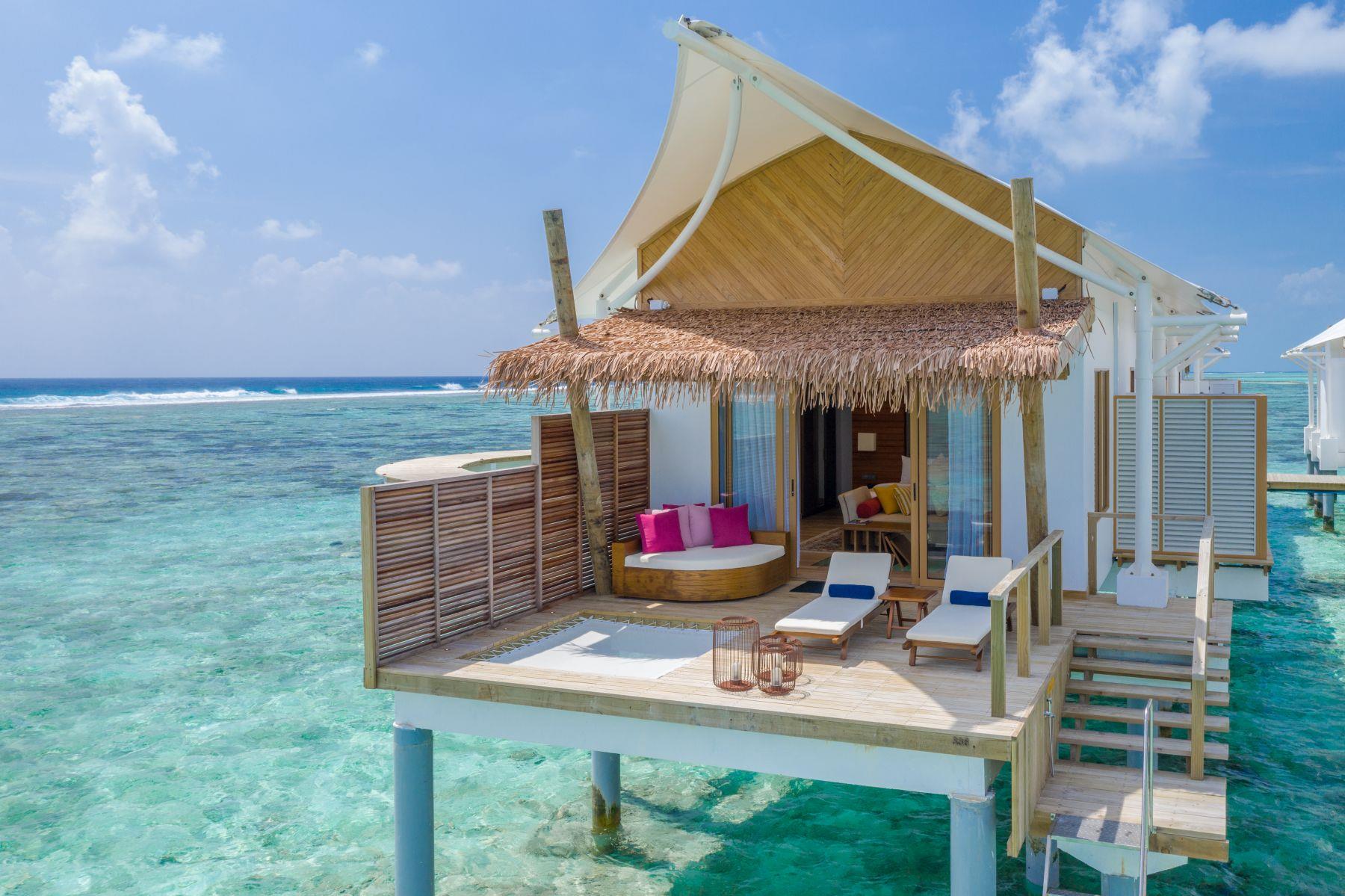 CINNAMON HAKURAA HURAA