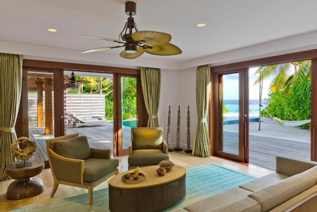 DUSIT THANI MALDIVES 