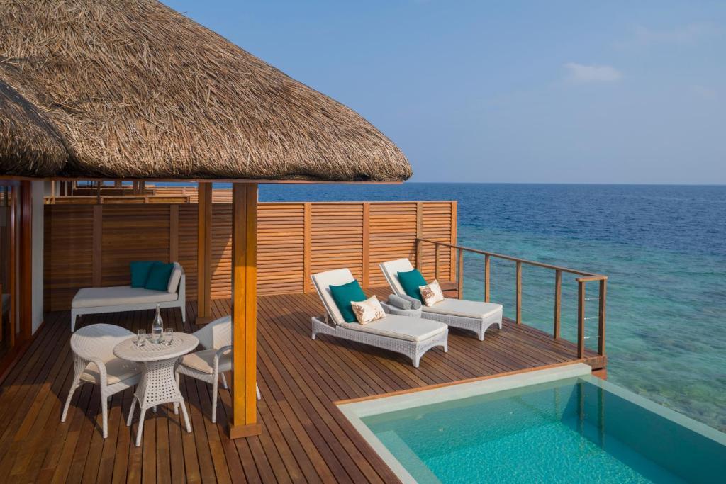 DUSIT THANI MALDIVES 