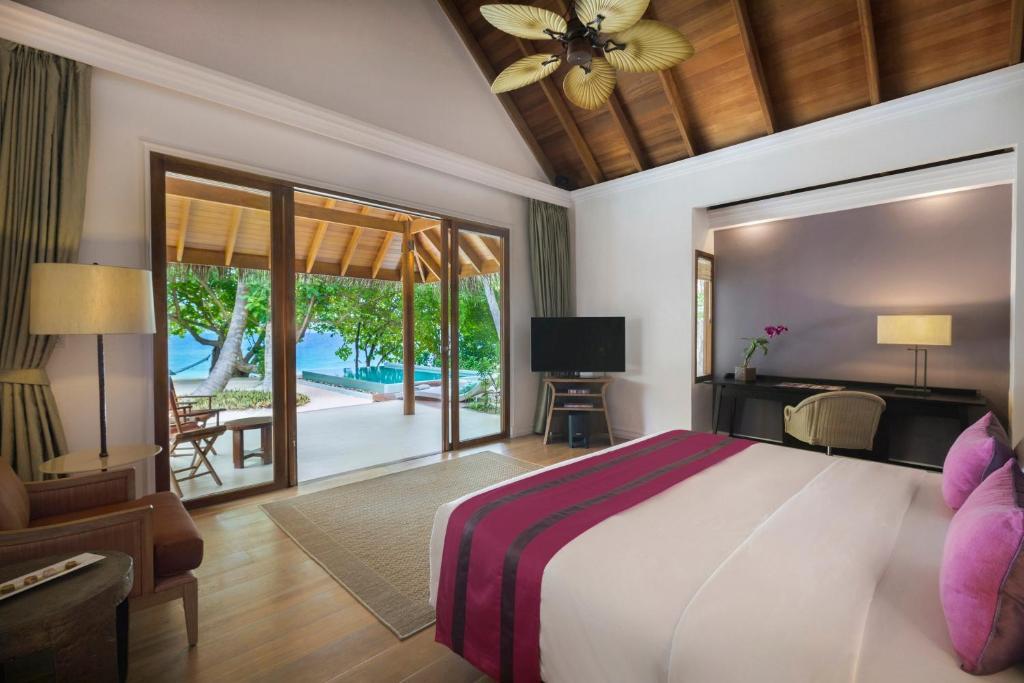 DUSIT THANI MALDIVES 