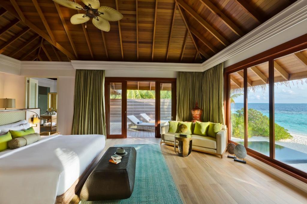 DUSIT THANI MALDIVES 