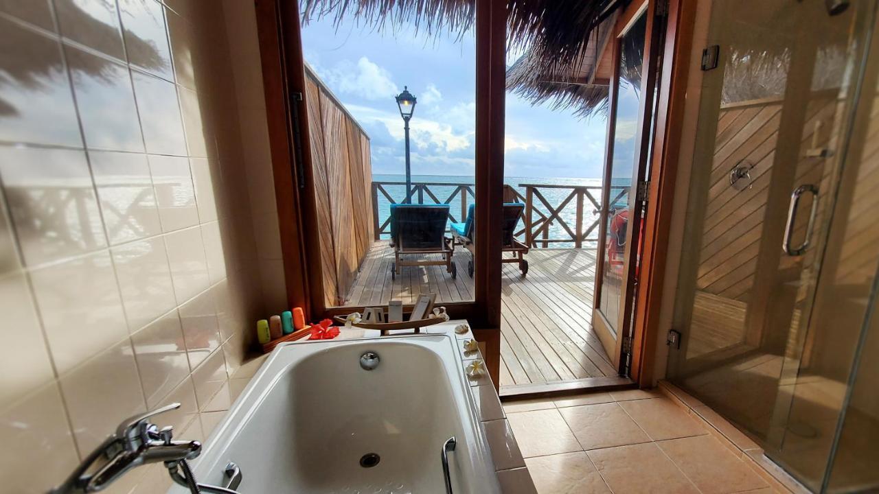 FIHALHOHI ISLAND RESORT
