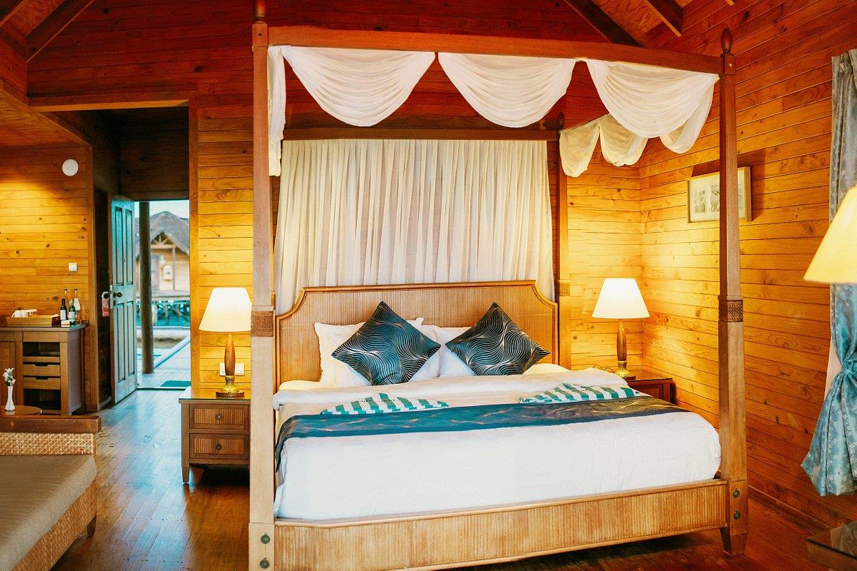 FIHALHOHI ISLAND RESORT