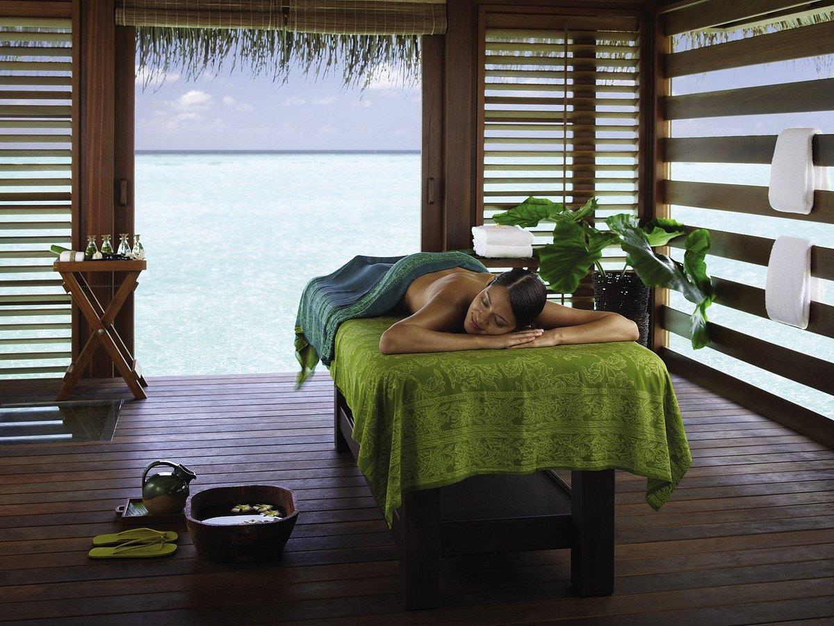 FOUR SEASONS RESORT MALDIVES at KUDA HURAA 
