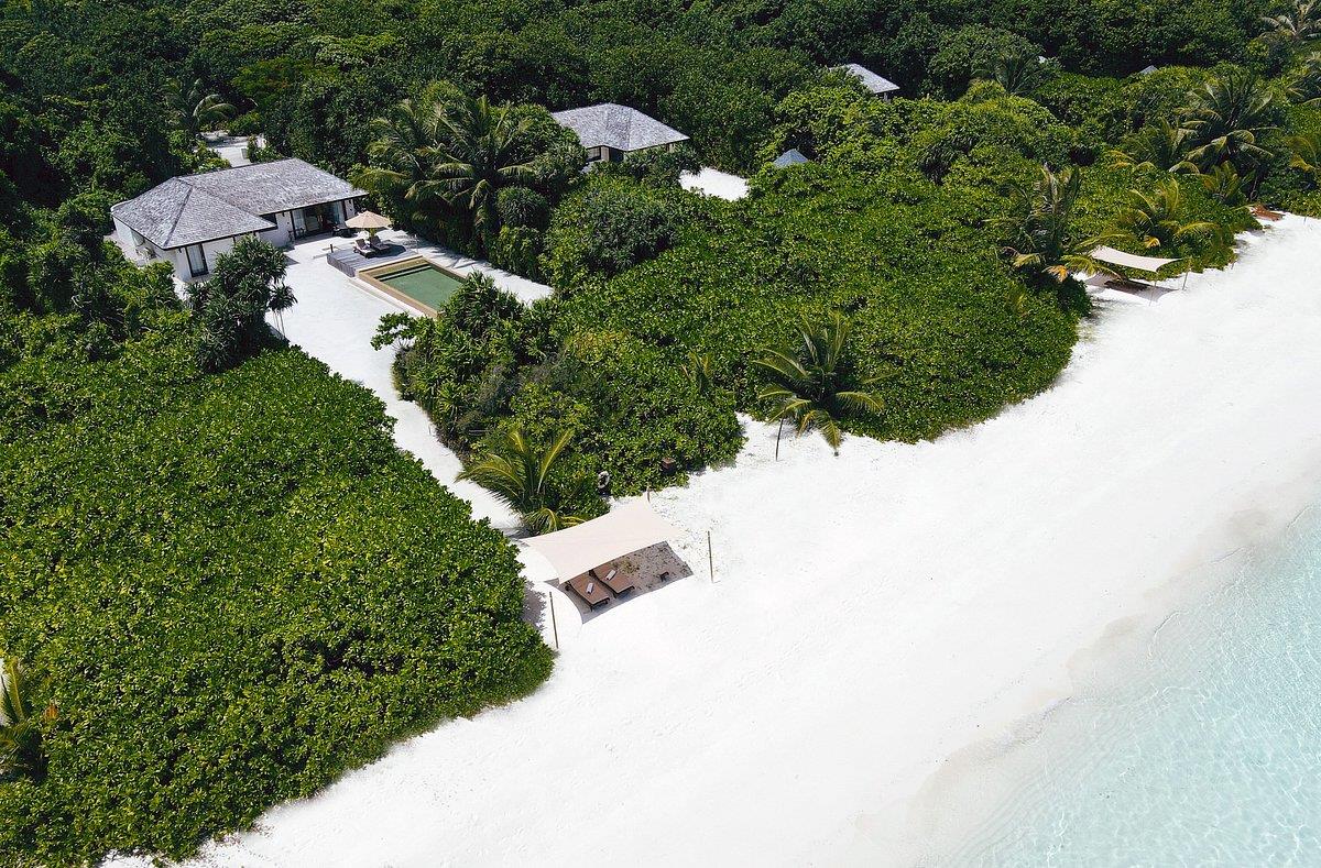HIDEAWAY BEACH RESORT & SPA 