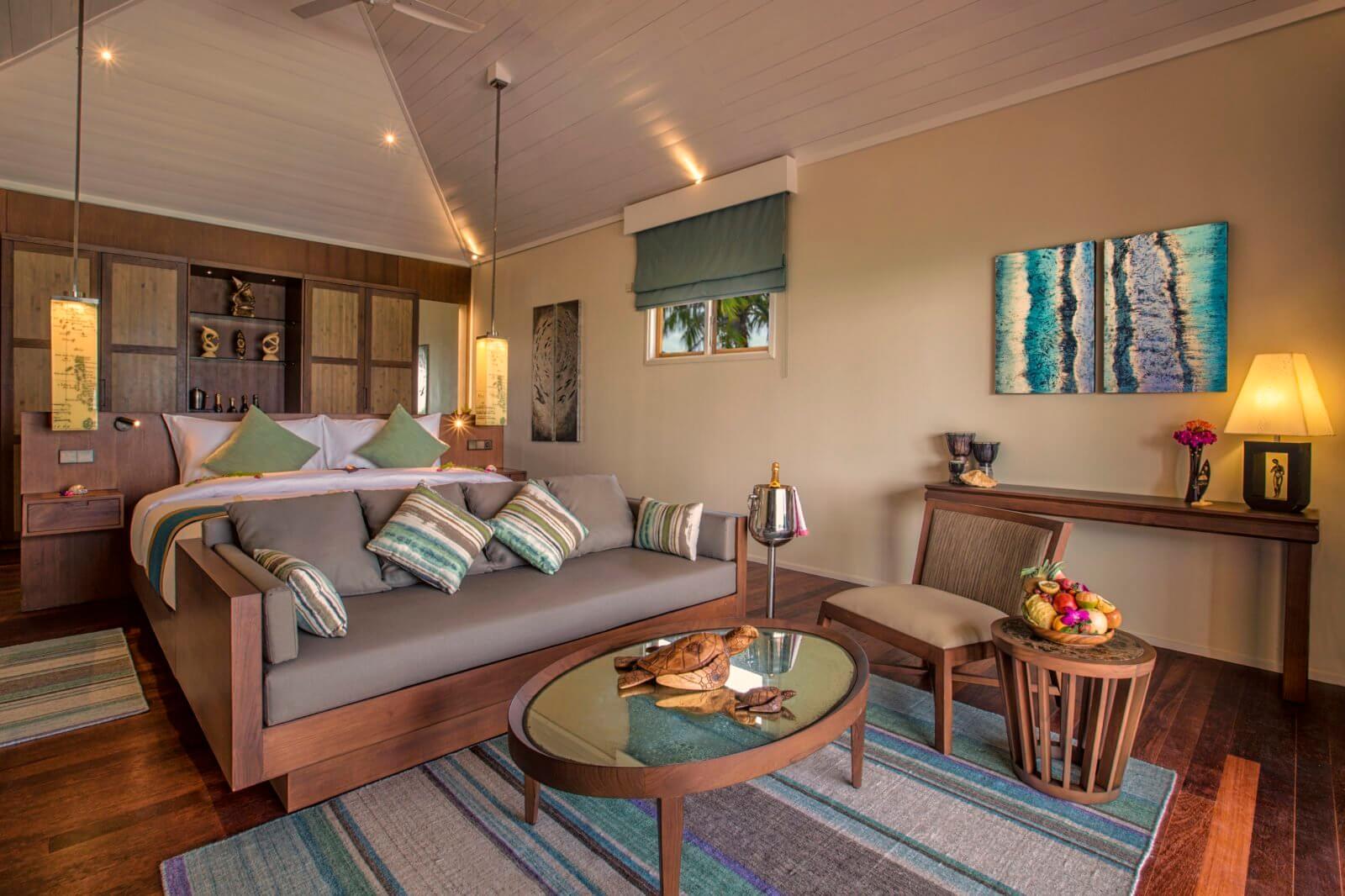 HURAWALHI ISLAND RESORT 