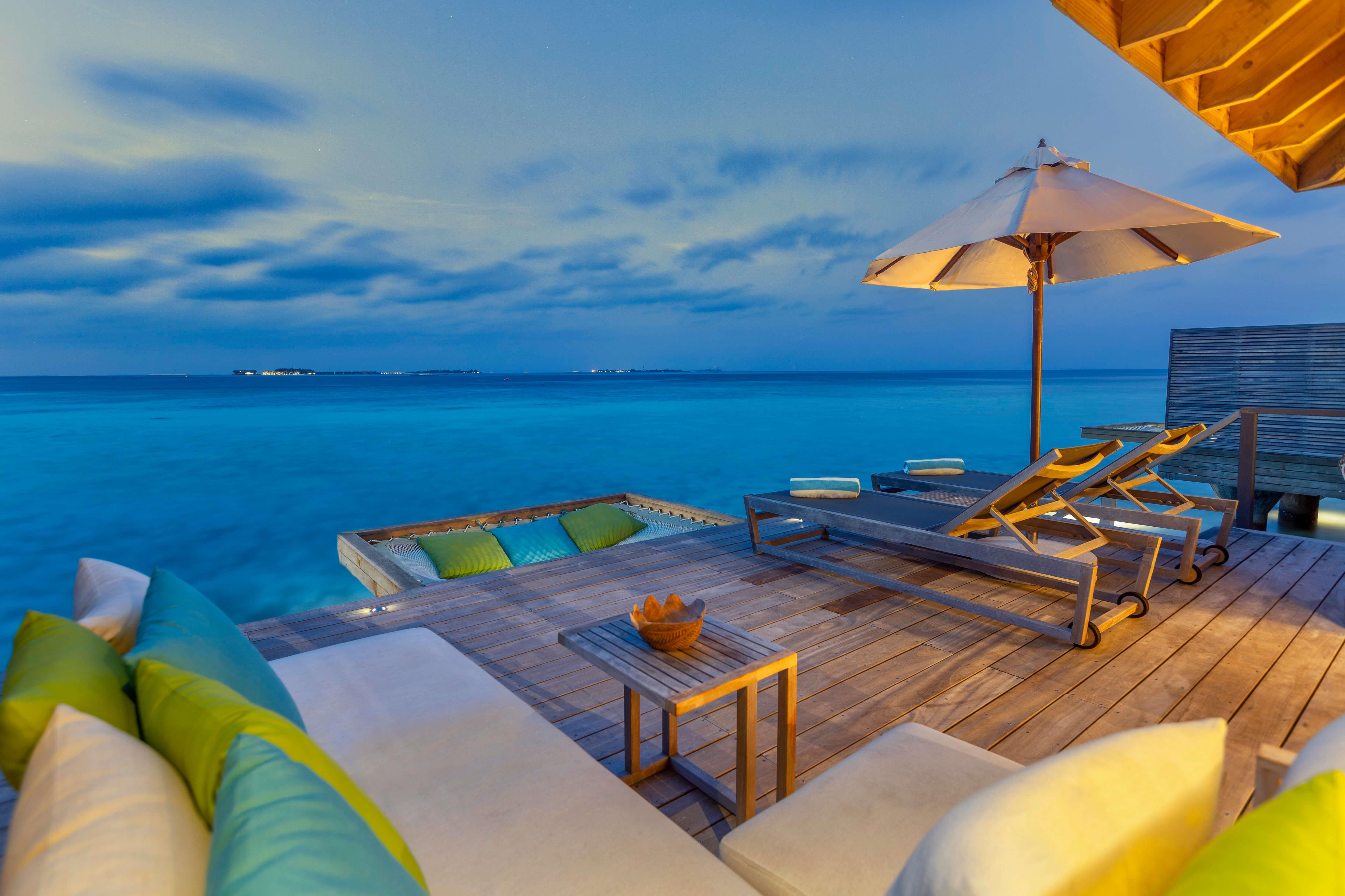 HURAWALHI ISLAND RESORT 