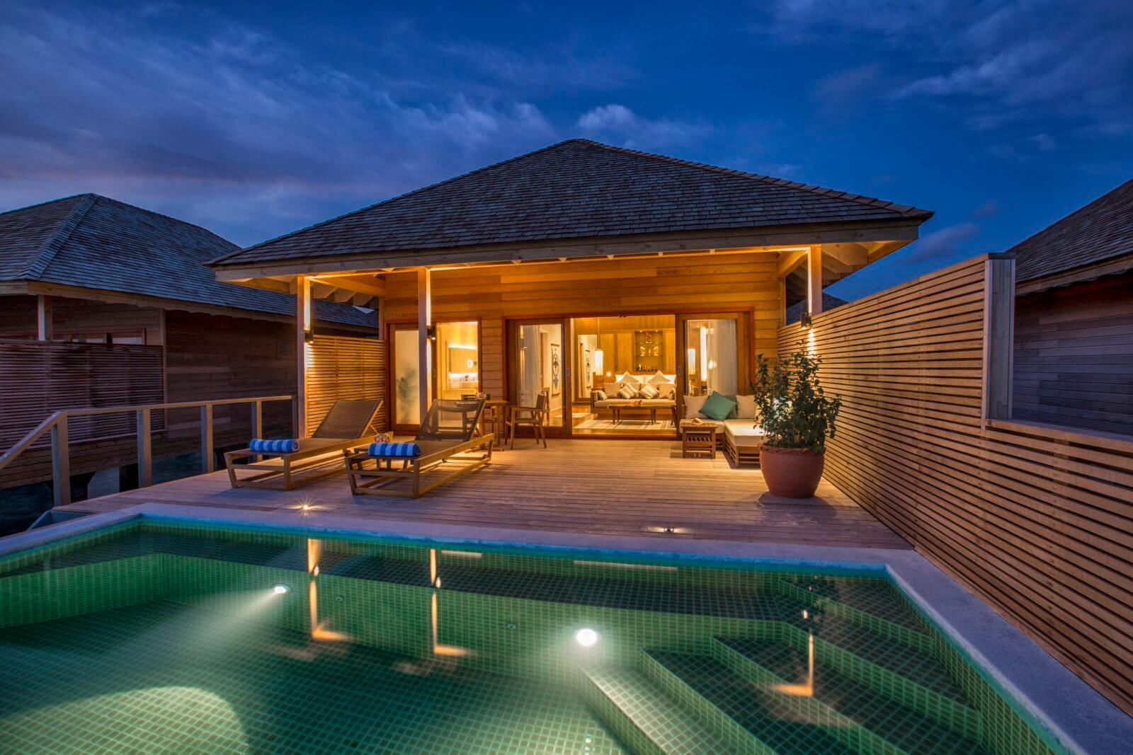 HURAWALHI ISLAND RESORT 