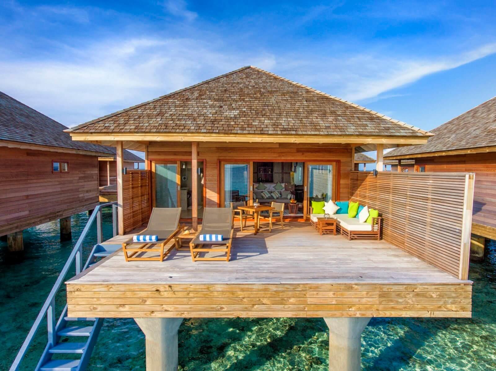 HURAWALHI ISLAND RESORT 